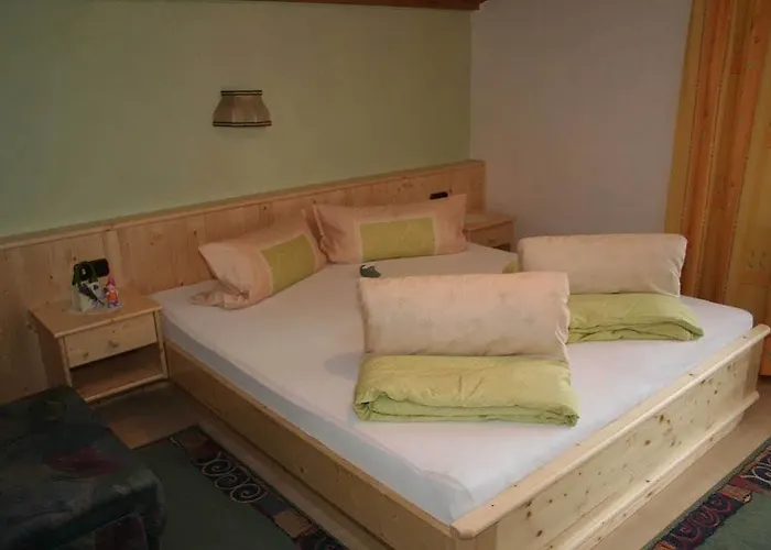 Hauseggerhof Λάνγκενφελντ